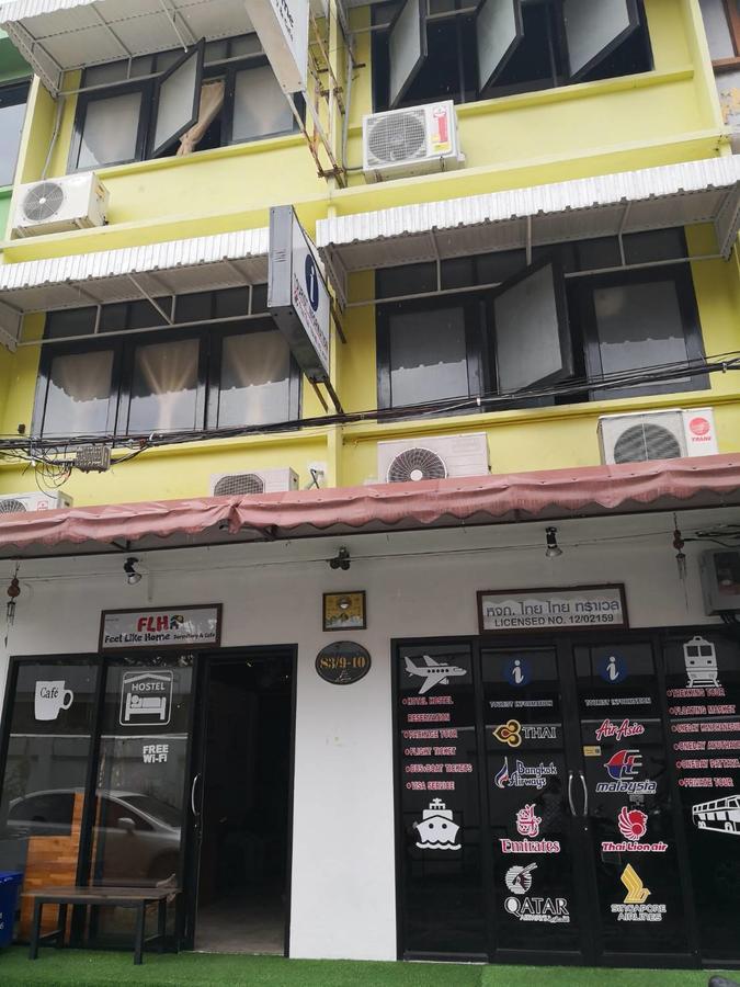 Feel Like Home Dormitory & Cafe 曼谷 外观 照片